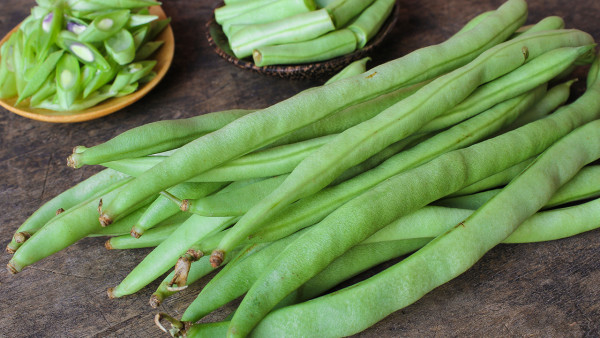 吃过期两年的豆瓣酱会怎样？豆瓣酱的成分有哪些？